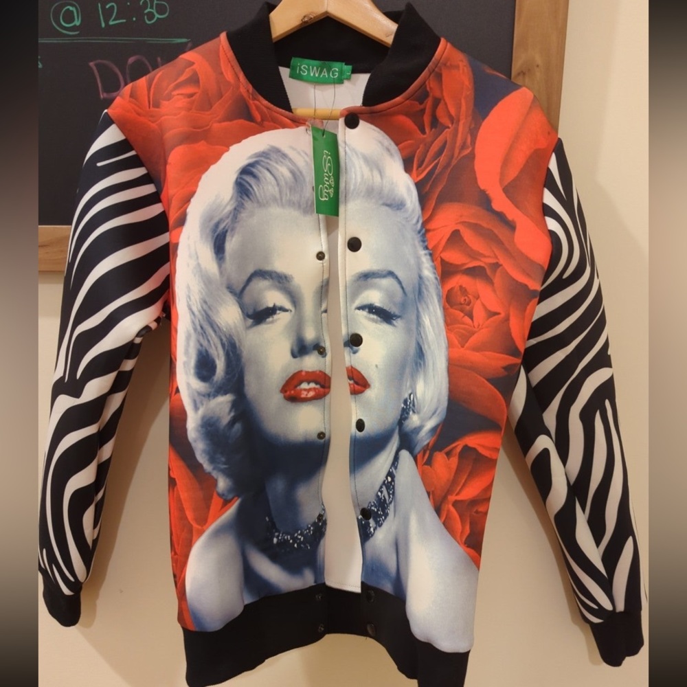 Marilyn Monroe jacket and long sleeve blouse